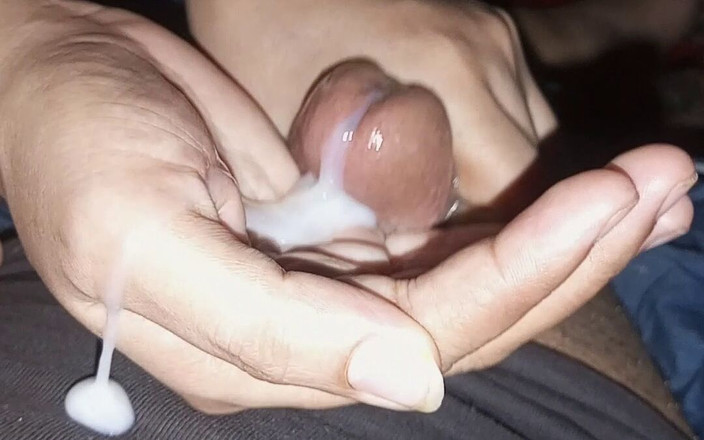 UnluckyDoll: Sana dostala kouření a Sammer sperma v jejích rukou