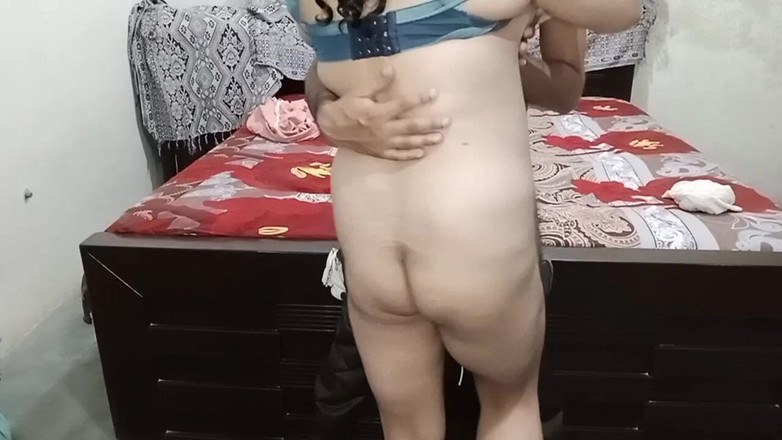 RedQueenRQ: Macecha je ošukaná tvrdým skutečným domácím hindským sexem