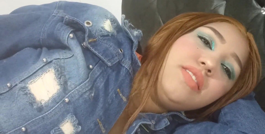 Pikaa6: Cristi chce hamburger a koupil jsem ji pro ni, ale...