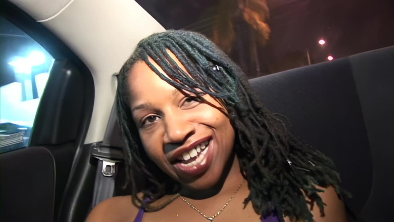 The Hunters: 드웨인 커밍스와 그의 뜨거운 몸에서 나오는 분노