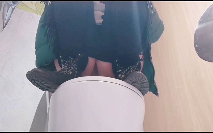Erotic Tanya: Public toilet farts caught on cam