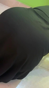 Egyptian Big Ass Hot Muslim Stepmom Stuck Under Bed Just Then I See Her Pussy and Fuck Her Big Ass