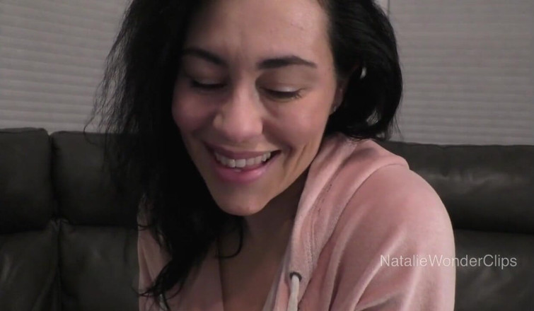 Natalie Wonder: Growing so big you get stuck inside stepmom!