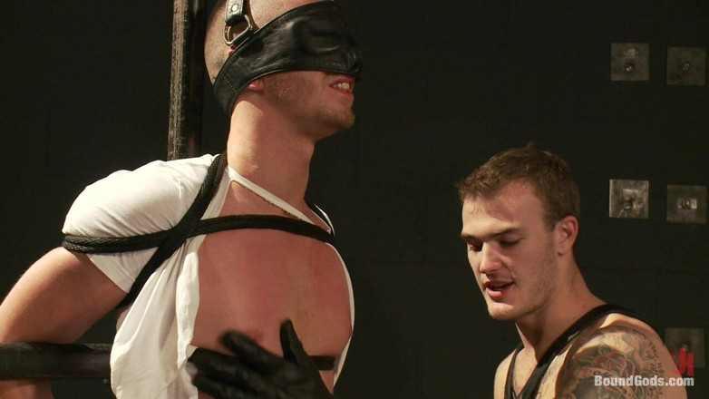 Bound gods: Christian Wilde und ein neuer sub