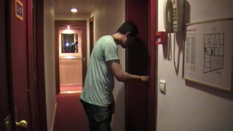 ARAB FUCKERS WITH HUGE COCKS: Two gays fucked by straight Arab at the hotel