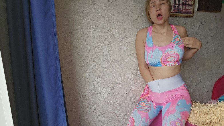 Stacy_via: フィットネスモデルがファンのために自慰をする。フィットネスビキニ