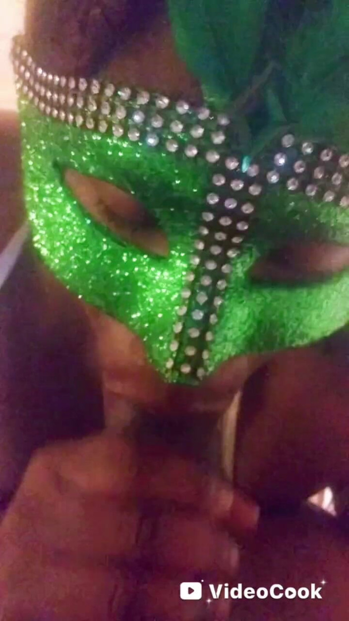 The Nasty House: Messy Mouth in the Mask!