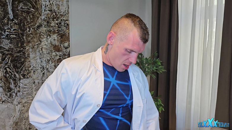 TheXXXTherapist: 의사 매직 자지 : 관능적 인 치료 세션