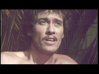 Just X Star: Porno vintage: l'enorme cazzo di John Holmes sbatte una splendida...