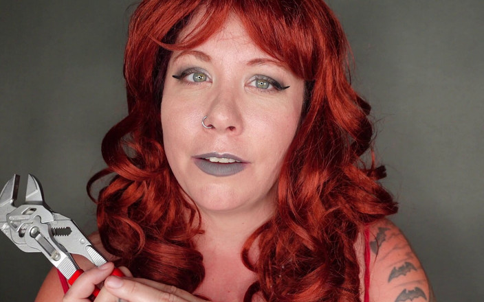 Deanna deadly: Villainess Gives POV a Penectomy and Tells Plans of World...