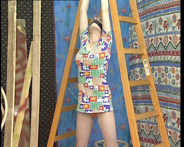 YOUR FIRST PORN: Behaarte fotze und behaarter arsch - jessy in softbondage dengan memek...