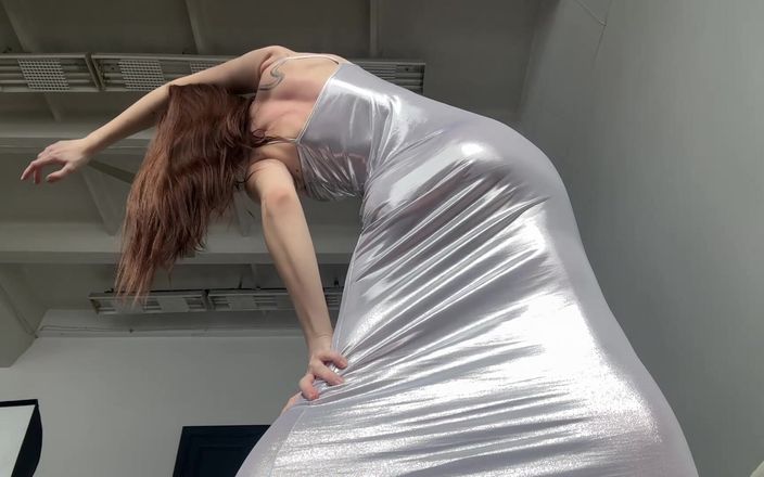 Skinny_lady69: ホットストレッチ透明ドレス