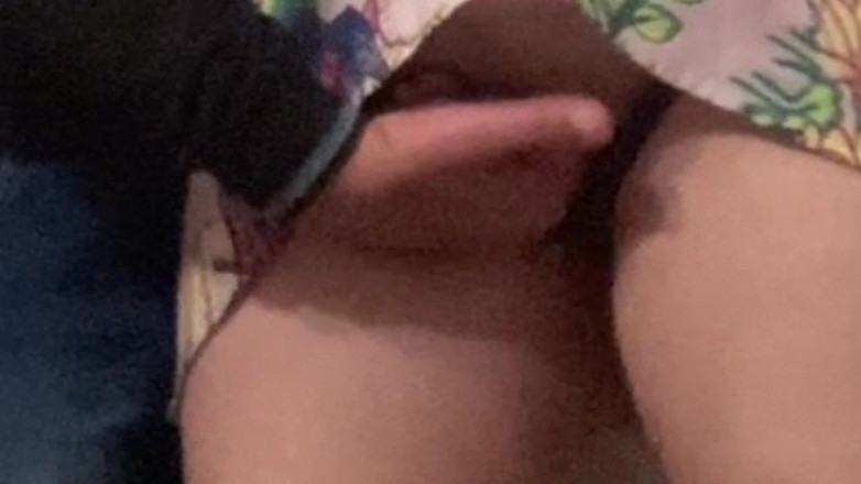 Niki studio: Stranger Challange - Jag ber en främling att fingra på min...