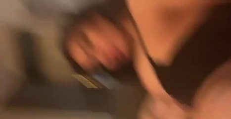 Asena Acar: 谁想要做爱？