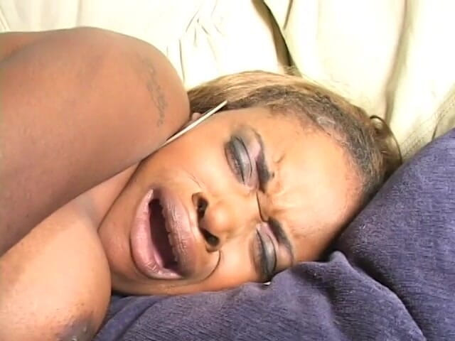 Fuck me Hard: Black chick getting her tight ass pounded from long dong