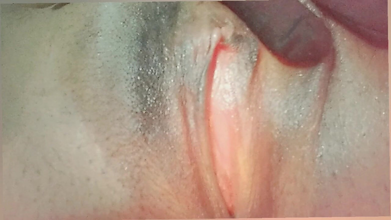 JELLINQ: Nước uống âm hộ ướt át của tôi