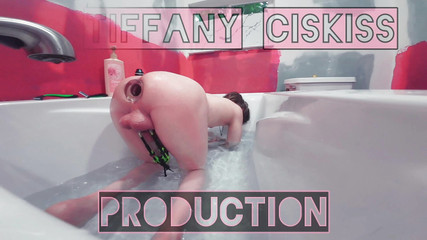 Tiffany Ciskiss: Dop imens de sticlă Tiffany Ciskiss Big Mad