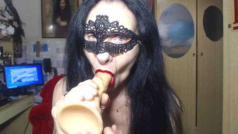 WEBREGINETTA2023: Vídeo Felación Primer Plano Reloj en Cámara