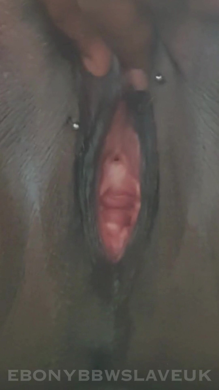 Ebony BBW slave UK: My Big Black Fat Gaping Cunt