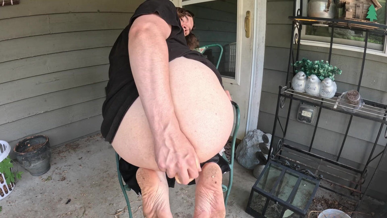 Mr Dimples: Sono andato sul retro e mi sono scopato con il...