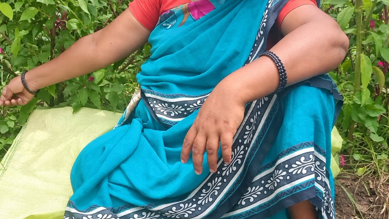 Priyanka314: Big Ass Indian Village Aunty Outdoor Sex
