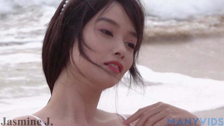 JasmineJ9966: Marea Singuratică