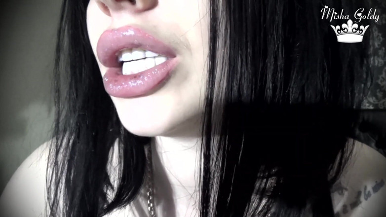 Goddess Misha Goldy: 让我可爱的娘娘腔男孩射精