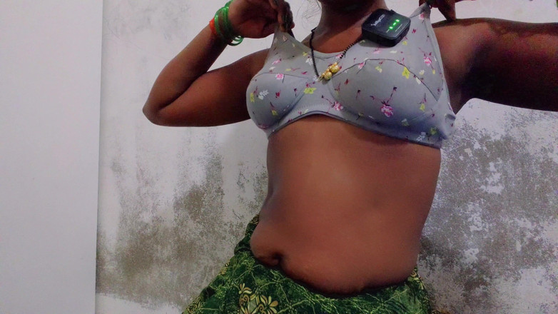 ExcitedWomen: Desi Village House Wife Homemade Want to Big Cock in...