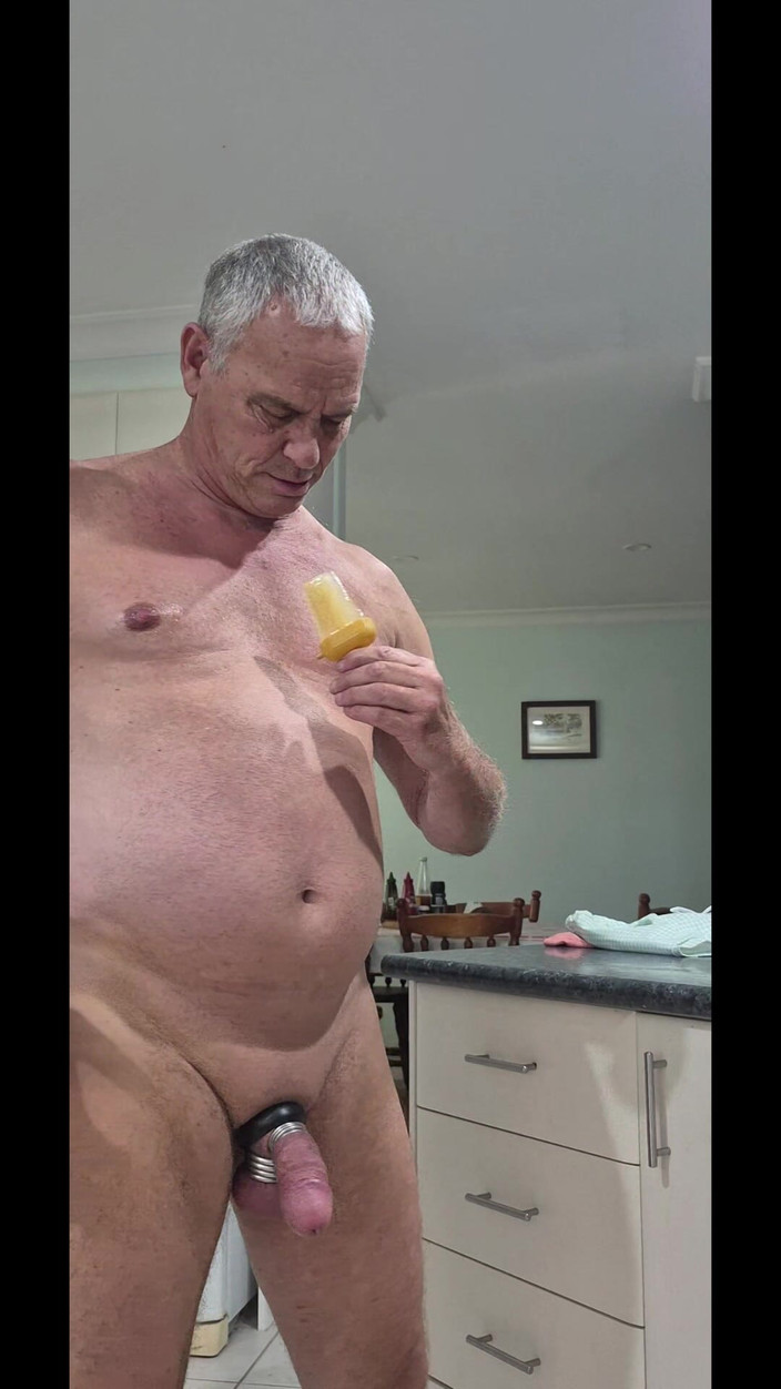 yogiyumyum: 오줌 싸기