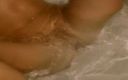 Perfect Porno: Small tits teen fingering her pussy on the beach