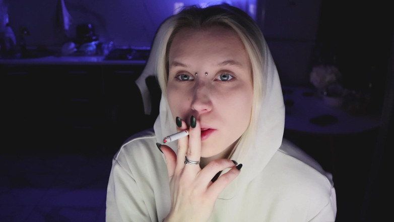 MertyXXX: Zgubiłem Popielniczkę W Domu