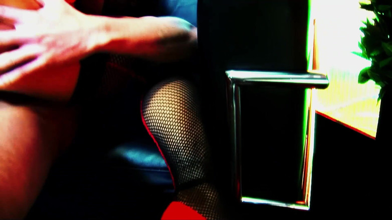 FapFlare: Melissa Black och Kyla Kraft blir knullade och delar sperma...