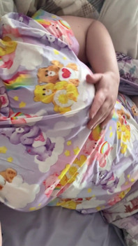 Feral BBW MILF Masturbates in Nightie