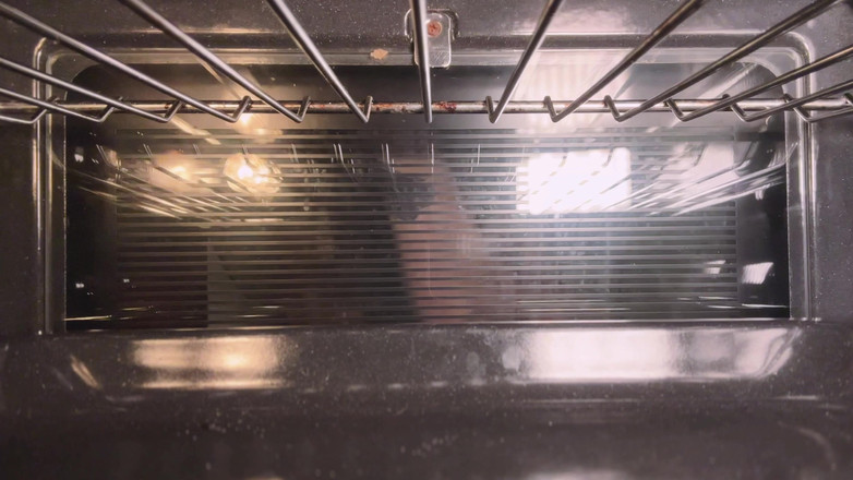 CoralTrip: Злая ведьма толстушка тебя и готовит к духовке - 4K