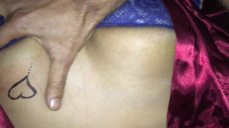 Nikabgirl19: Mrdka v puse / Polykání spermatu