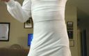 Lisa B.: Lisa con un slip bianco