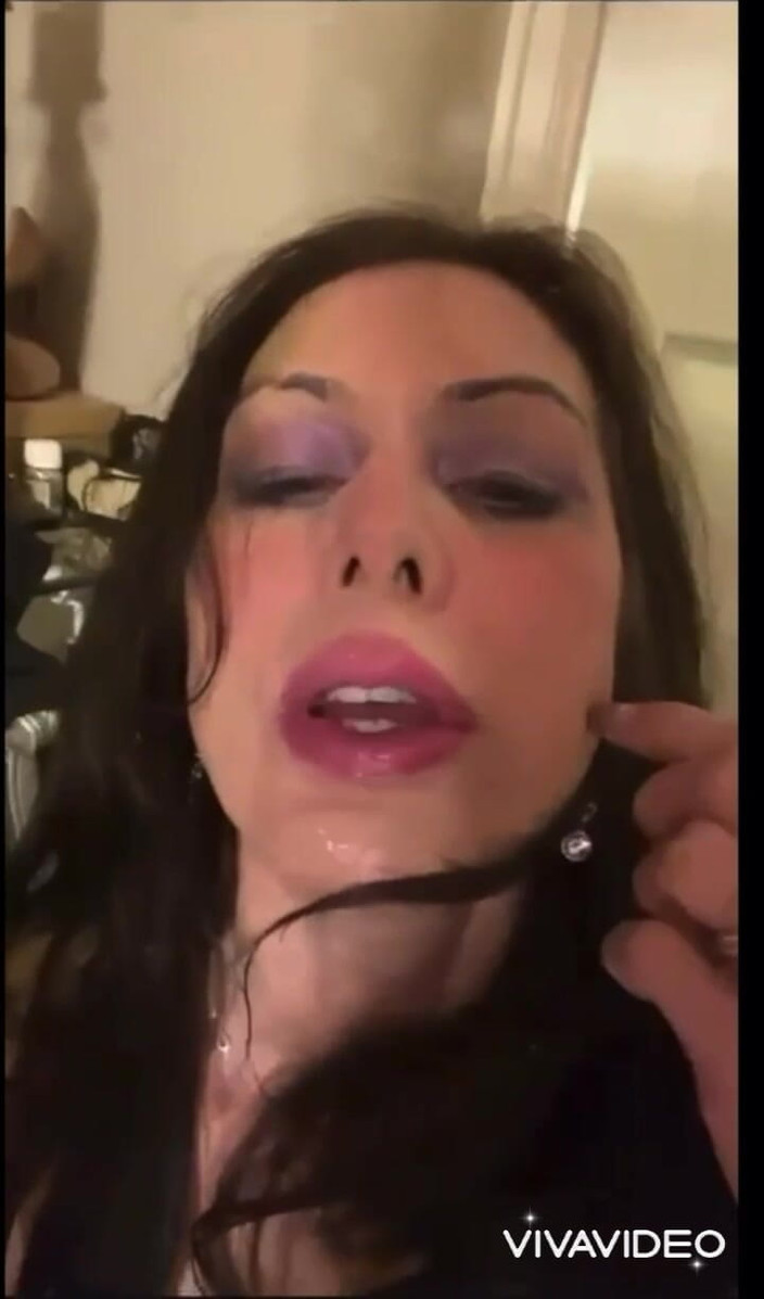 The Ashlynn Shea: アシュリン・シェアのライブティーラスで2回イッた!