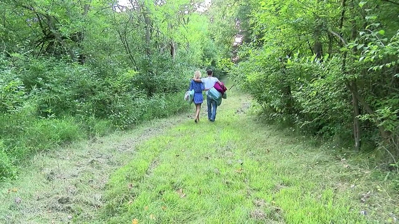 Private Society: A roadside quickie