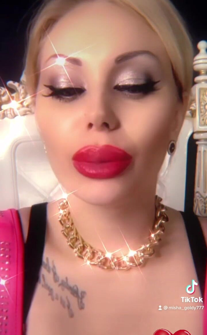 Goddess Misha Goldy: मैं बहुत चंचल और मोहक हूं