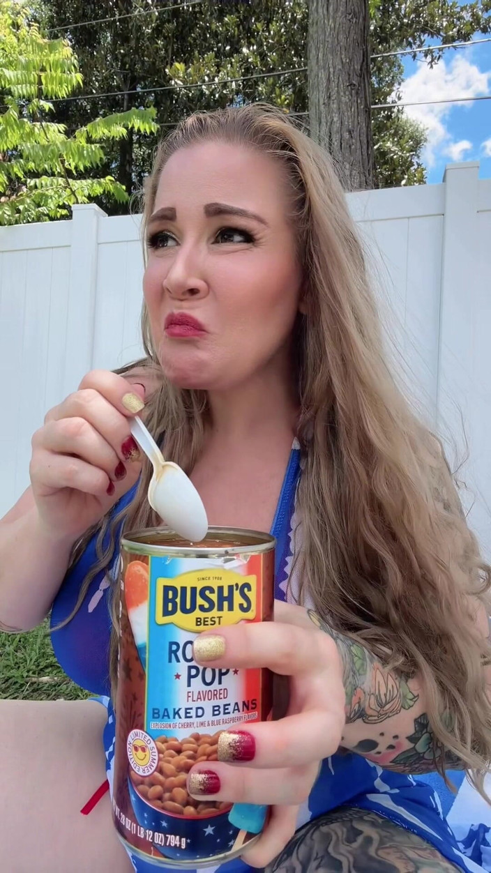 Miss Whitney Morgan: Red, White, &amp; Full of Foodie Regret