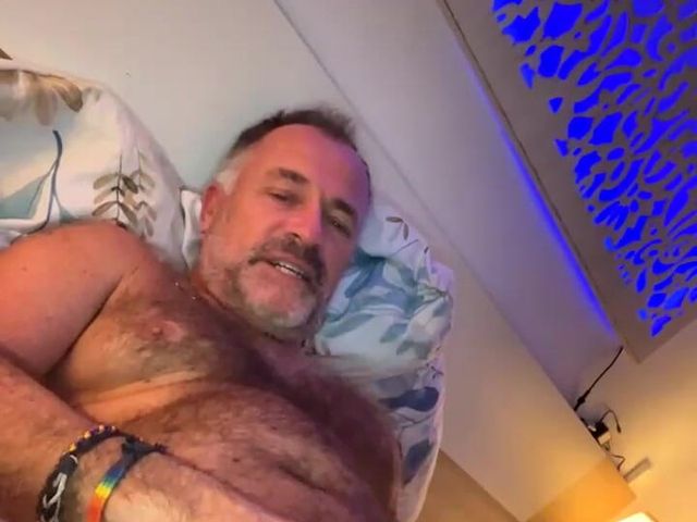 Steamy Solo Vods - I Loved Wanking off the Other Night on Here - Lets See if We Can Wank Together (Daddy bear vlc)