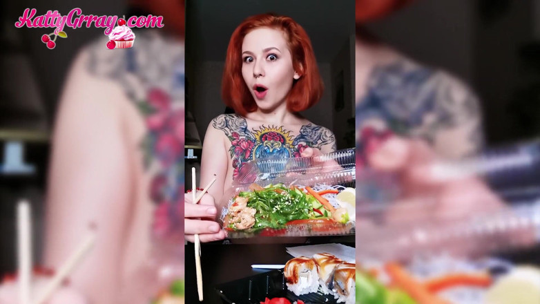 Katty Grray: Charming big boobs babe eats sushi naked - soft erotica