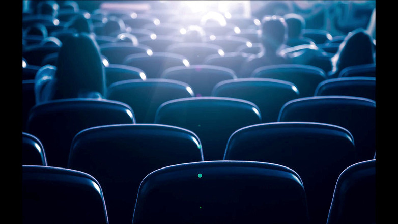 Lovely Lilith: ТОЛЬКО АУДИО - минет в кинотеатре