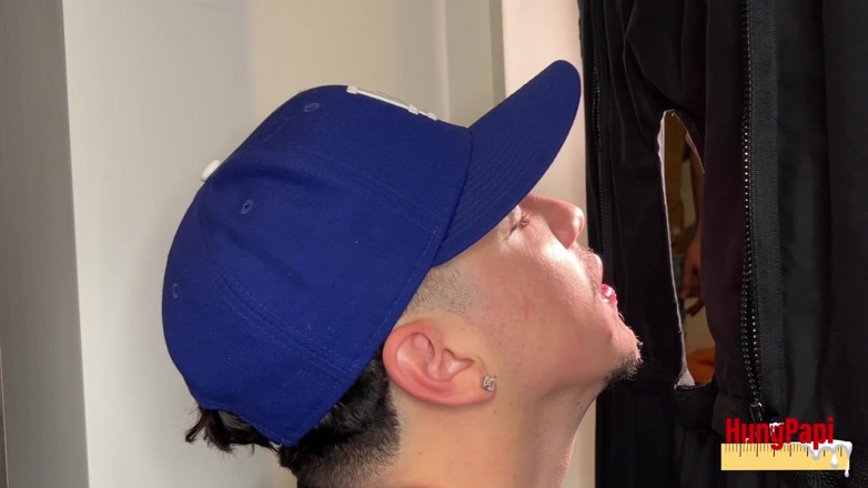 Hung Papi: Gloryhole Bro Homie Sucks Big Uncut Cock Glory Hole