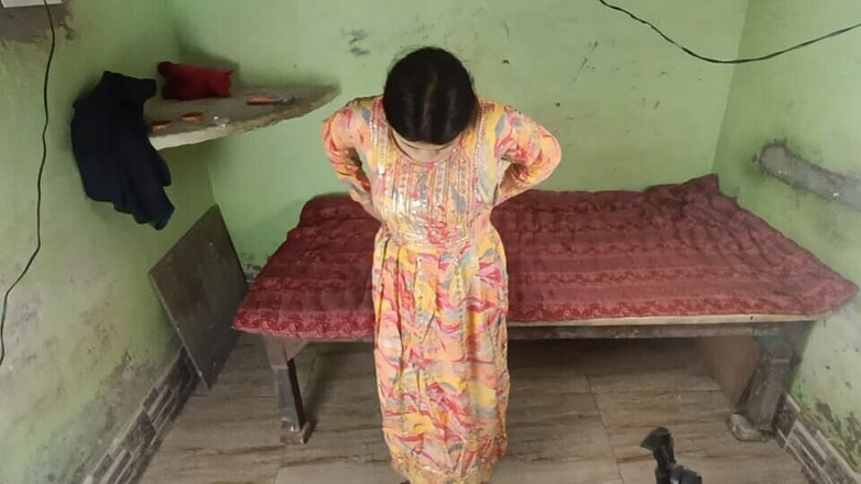 Pyaripooja22: Pantat istri saudara tiriku dientot habis-habisan