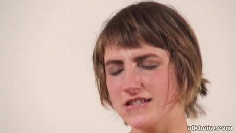 ATK Fans (Hairy): Hairy Girl Has Sex with a Fit Guy