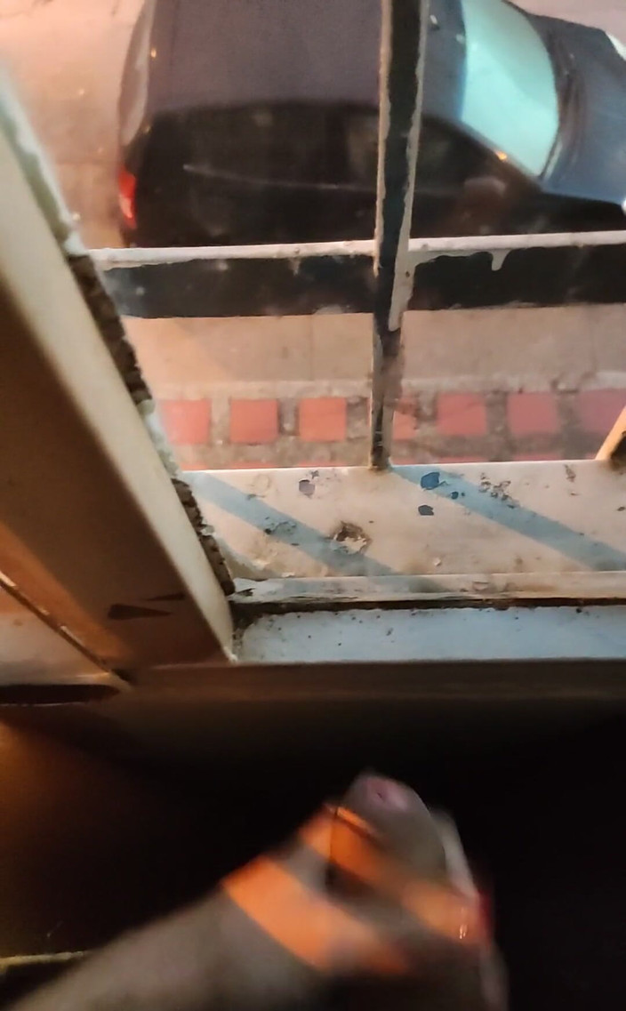 Camilo Brown: Sega nella finestra pt.2