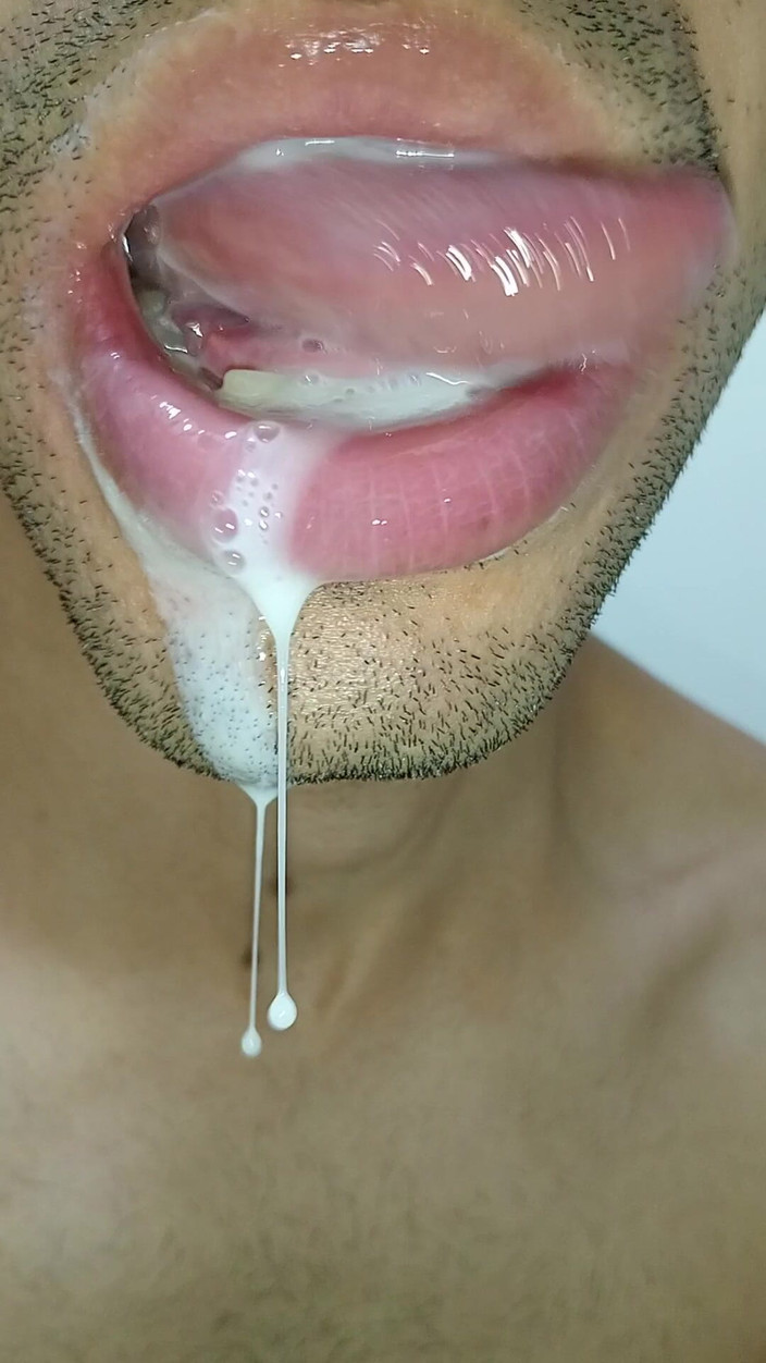 Rey rey: Jag älskar sperma i munnen, tunga lång tunga, kyss, sex pack,...