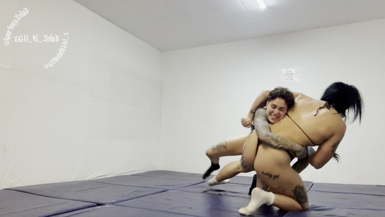 She Wrestle: lesbiyan premika kushti