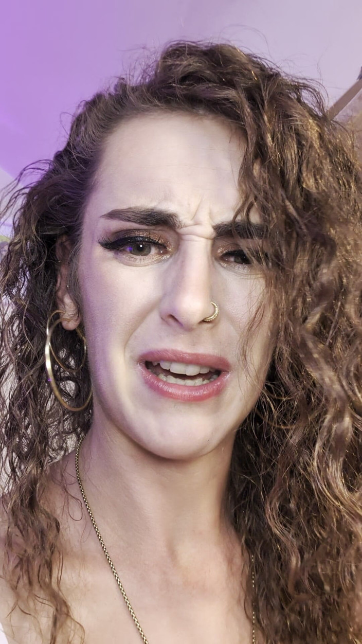 CecexoMonroe: 小さなペニスを屈辱させる - セシー・モンローの小さなペニスによる言葉による屈辱